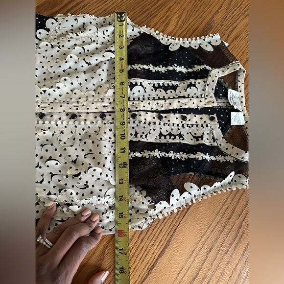 Bequile by BYRON LARS Anthro Lasercut Black Cream Bodycon Dress Sz 4 - Picture 15 of 15